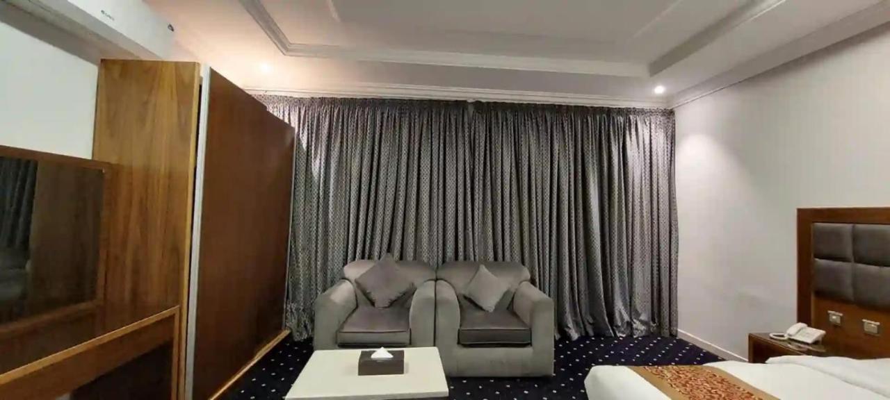 الماسم للأجنحة الفاخرة- الملك فهد - الرياض Riyadh Exterior photo